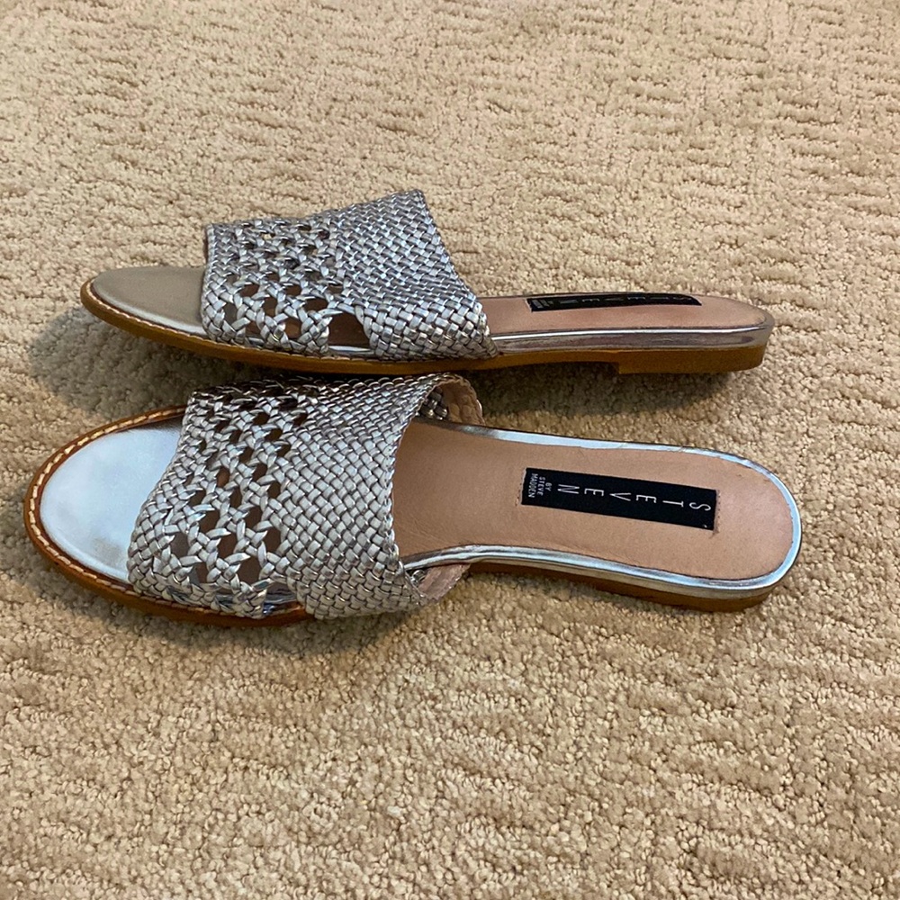 Steven by Steve Madden silver flat sandals